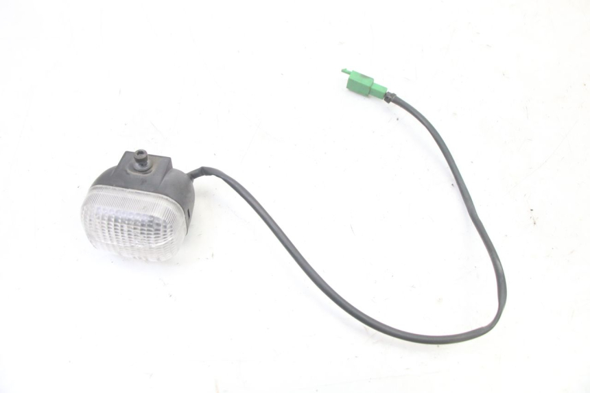 photo de FRONT RIGHT TURN SIGNAL MBK BOOSTER SPIRIT NAKED 50 (2004 - 2017)