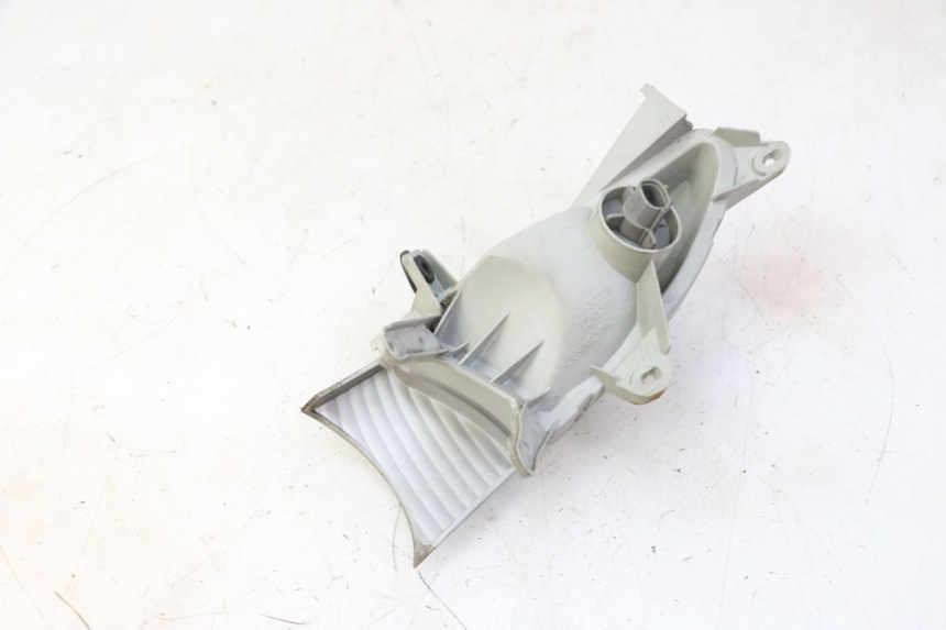 photo de RIGHT FRONT TURN SIGNAL SUZUKI BURGMAN 125 (2007 - 2014)