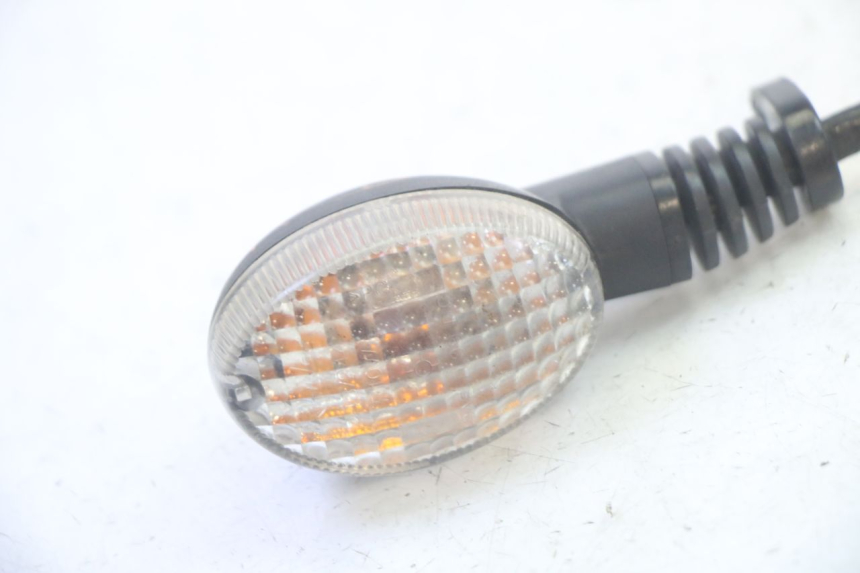 photo de FRONT RIGHT TURN SIGNAL SUZUKI DL V STROM 1000 (2002 - 2007) - Zoom on usage condition