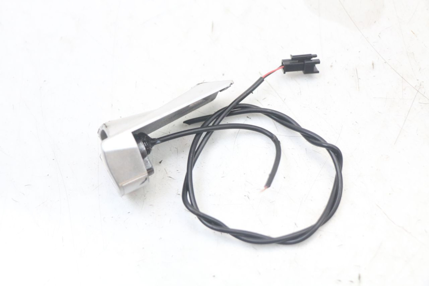 photo de FRONT RIGHT TURN SIGNAL DUALTRON TOGO PLUS 1