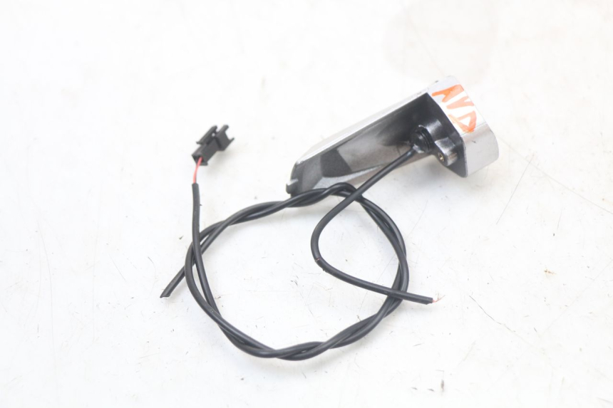 photo de FRONT RIGHT TURN SIGNAL DUALTRON TOGO PLUS 1