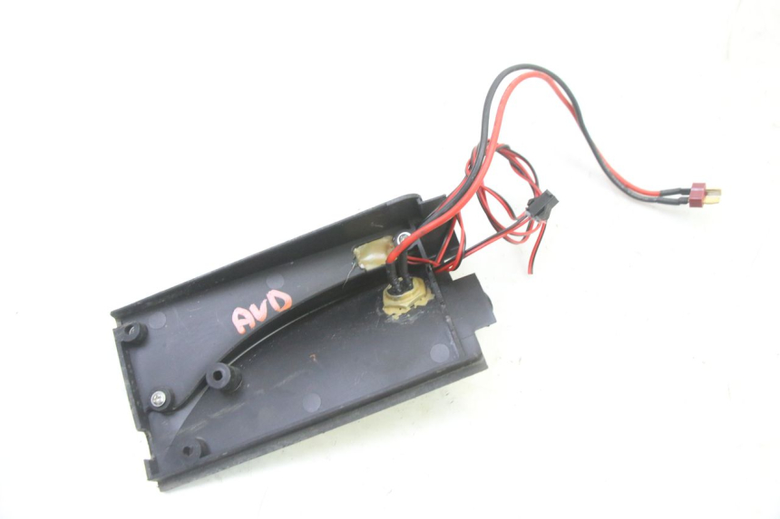 photo de FRONT RIGHT TURN SIGNAL URBANGLIDE E-CROSS PRO 1