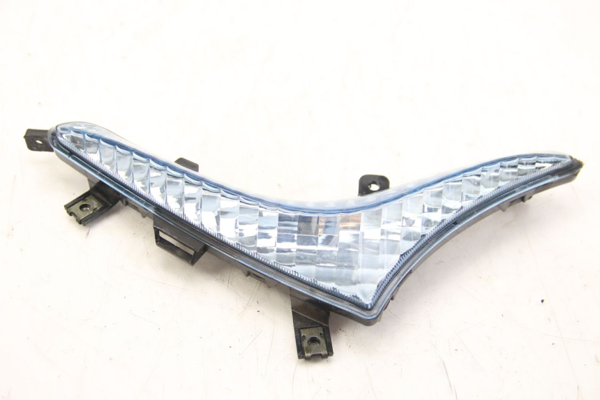 photo de RIGHT FRONT TURN SIGNAL ECCITY ARTELEC 670 1 (2013 - 2017)