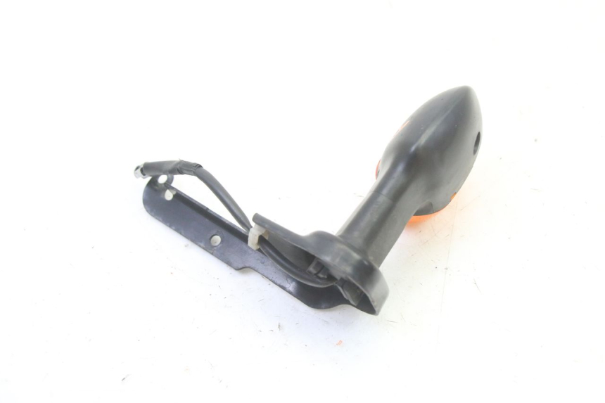 photo de FRONT RIGHT TURN SIGNAL YAMAHA FZ6 FAZER S2 600 (2007 - 2011)