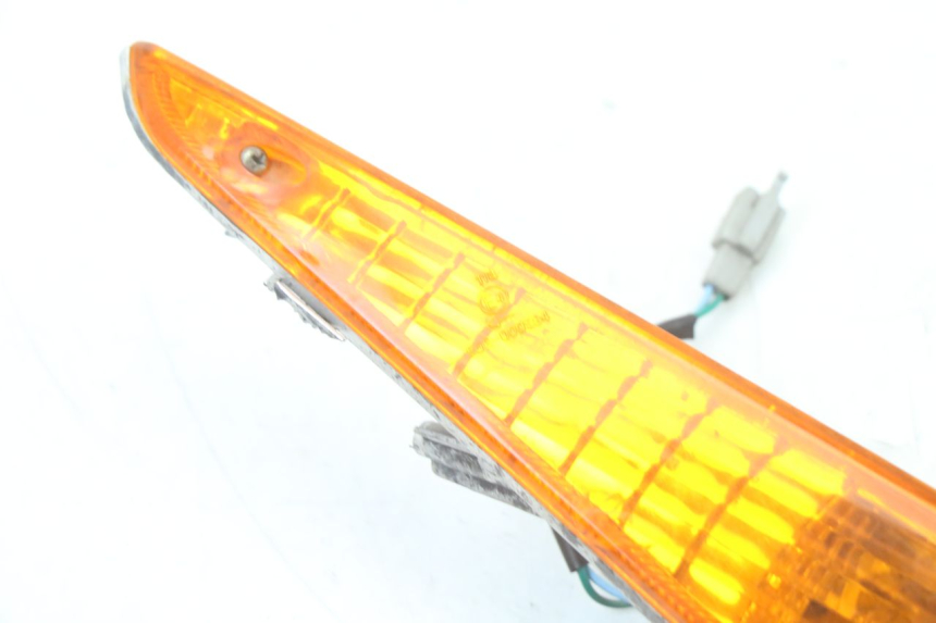 photo de RIGHT FRONT TURN SIGNAL HONDA SCV LEAD 100 (2003 - 2007)