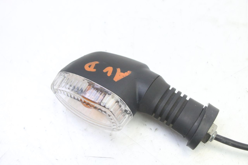 photo de FRONT RIGHT TURN SIGNAL PIAGGIO MP3 RL 250 (2007 - 2010)