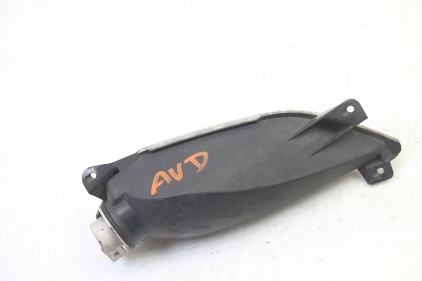 photo de FRONT RIGHT TURN SIGNAL PIAGGIO MP3 125 (2006 - 2014)