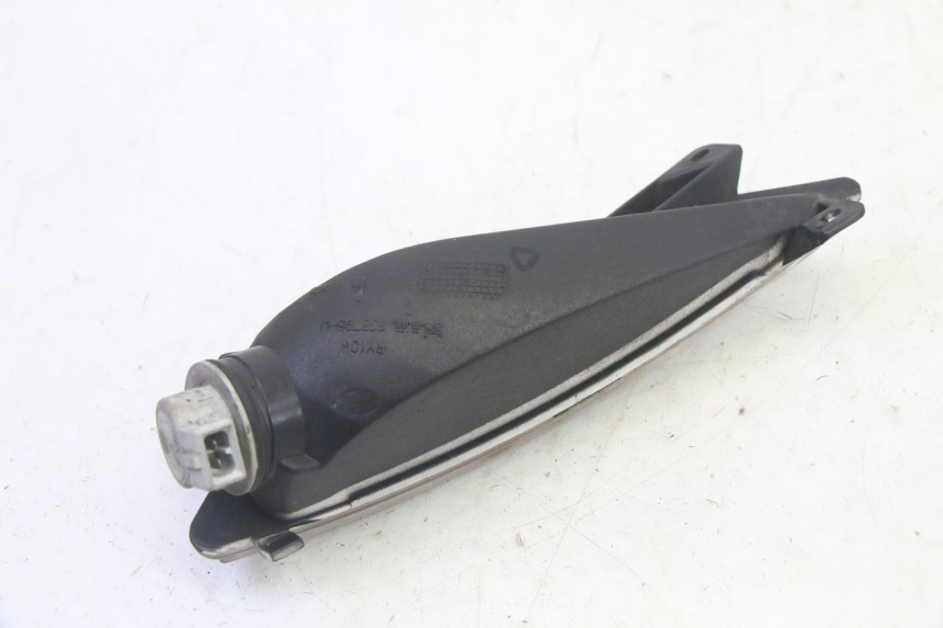 photo de FRONT RIGHT TURN SIGNAL PIAGGIO MP3 125 (2006 - 2014)