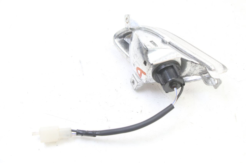 photo de FRONT RIGHT TURN SIGNAL PIAGGIO NEW TYPHOON 50 (2018 - 2021)