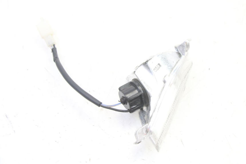 photo de FRONT RIGHT TURN SIGNAL PIAGGIO NEW TYPHOON 50 (2018 - 2021)