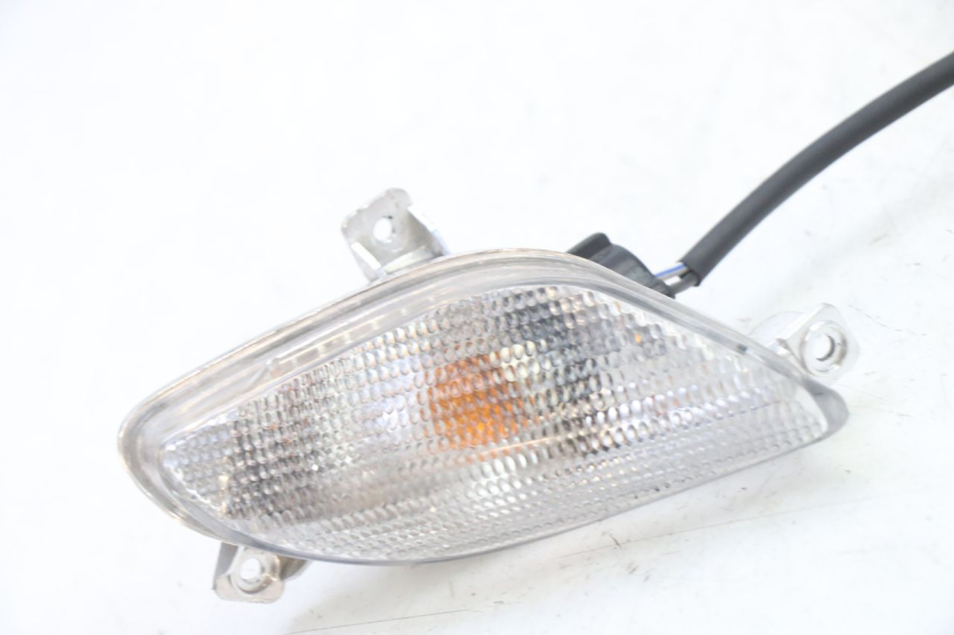 photo de FRONT RIGHT TURN SIGNAL PIAGGIO NEW TYPHOON 50 (2018 - 2021)
