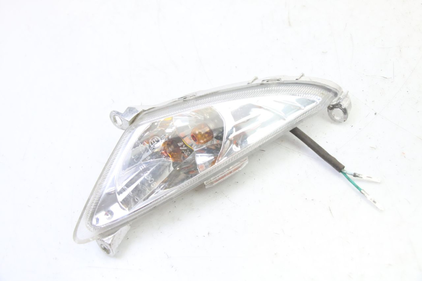 photo de RIGHT FRONT TURN SIGNAL SYM ORBIT 2 4T 50 (2008 - 2017)