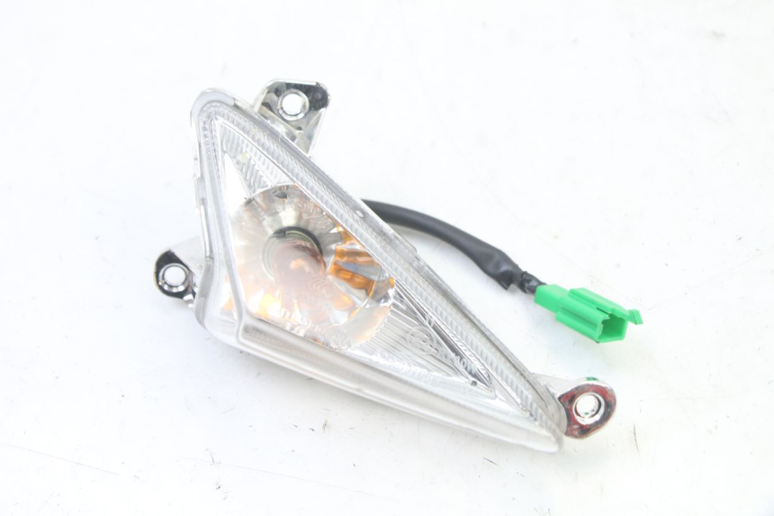 photo de FRONT RIGHT TURN SIGNAL SYM ORBIT III 3 4T 50 (2021 - 2025)