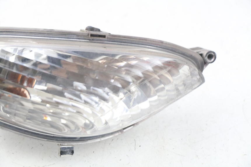 photo de FRONT RIGHT TURN SIGNAL MBK OVETTO ONE 2T 50 (2013 - 2017)