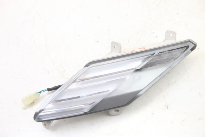photo de FRONT RIGHT TURN SIGNAL PEUGEOT TWEET 4T 50 (2023 - 2025)