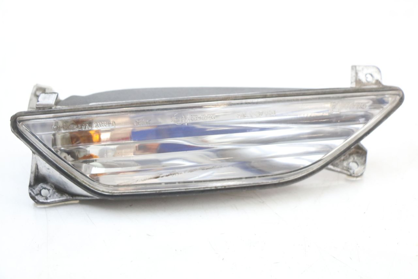 photo de FRONT RIGHT TURN SIGNAL PIAGGIO MP3 125 (2006 - 2014)