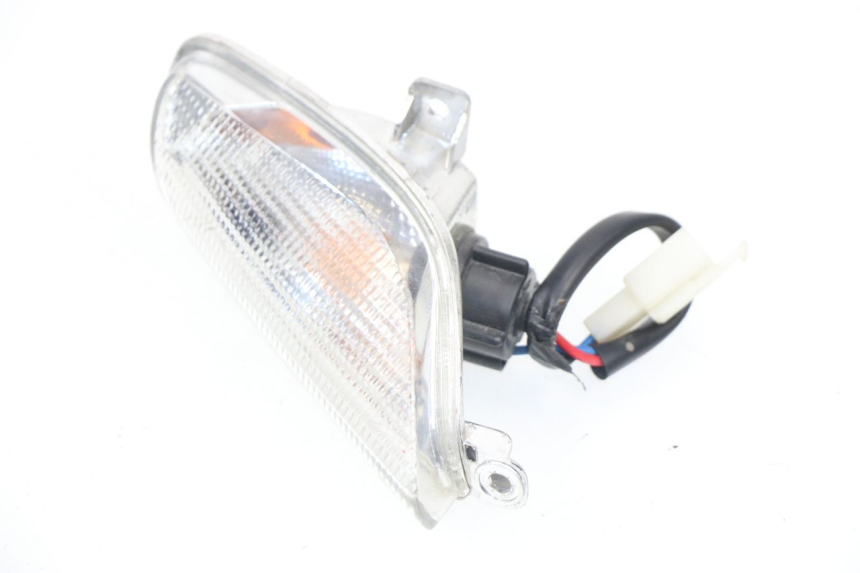 photo de FRONT RIGHT TURN SIGNAL PIAGGIO NEW TYPHOON 50 (2018 - 2021)