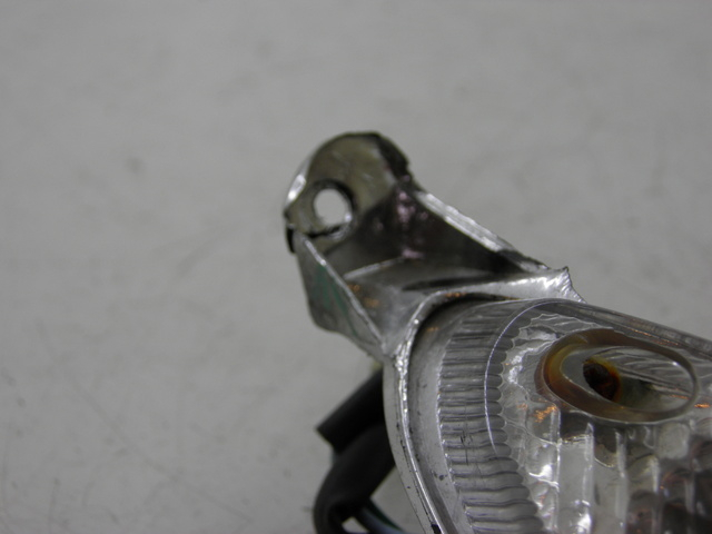 photo de FRONT RIGHT TURN SIGNAL QINGQI SPEEDY 50 (2005 - 2007) - Zoom on usage condition