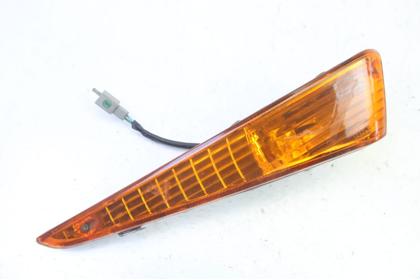 photo de RIGHT FRONT TURN SIGNAL HONDA SCV LEAD 100 (2003 - 2007)