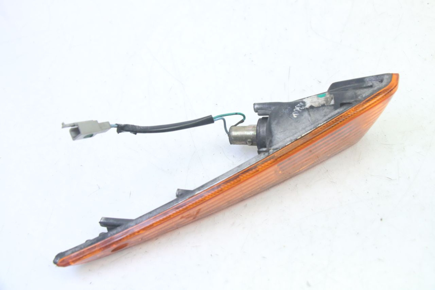 photo de RIGHT FRONT TURN SIGNAL HONDA SCV LEAD 100 (2003 - 2007)