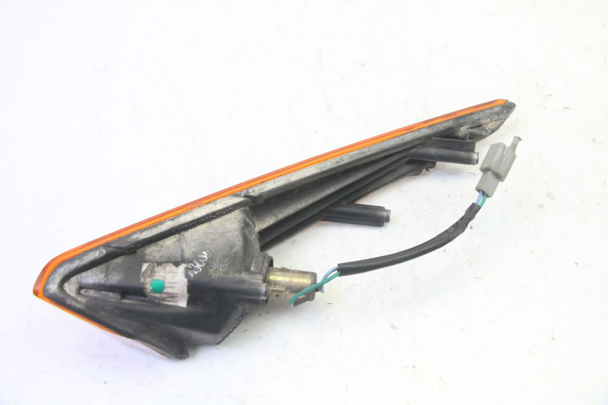 photo de RIGHT FRONT TURN SIGNAL HONDA SCV LEAD 100 (2003 - 2007)