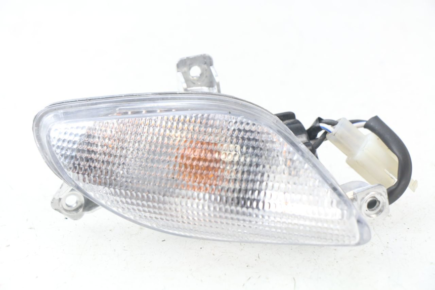 photo de FRONT RIGHT TURN SIGNAL APRILIA SR 2T 50 (2018 - 2022)