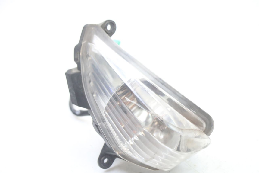 photo de FRONT RIGHT TURN SIGNAL SUZUKI BURGMAN 125 (2015 - 2017)