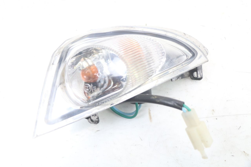 photo de FRONT RIGHT TURN SIGNAL SYM MIO 50 (2011 - 2017)