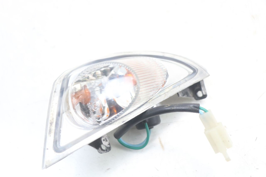 photo de FRONT RIGHT TURN SIGNAL SYM MIO 50 (2011 - 2017)