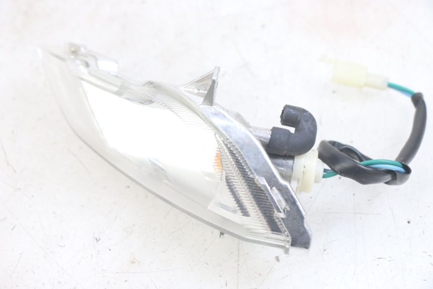 photo de FRONT RIGHT TURN SIGNAL PEUGEOT TWEET 4T 50 (2014 - 2019)