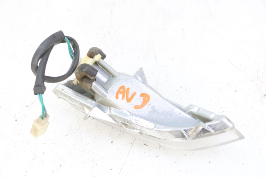 photo de FRONT RIGHT TURN SIGNAL PEUGEOT TWEET 4T 50 (2014 - 2019) - Alternative perspective