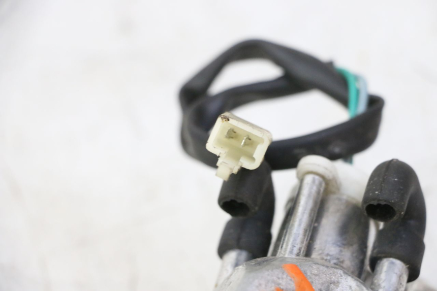 photo de RIGHT FRONT TURN SIGNAL PEUGEOT TWEET 4T 50 (2018 - 2020)