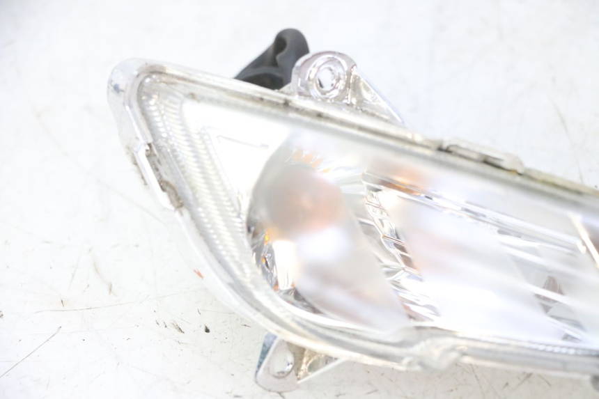 photo de RIGHT FRONT TURN SIGNAL PEUGEOT TWEET 4T 50 (2018 - 2020)