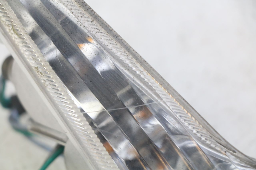 photo de FRONT RIGHT TURN SIGNAL PEUGEOT VIVACITY NEW 2T 50 (2008 - 2017)