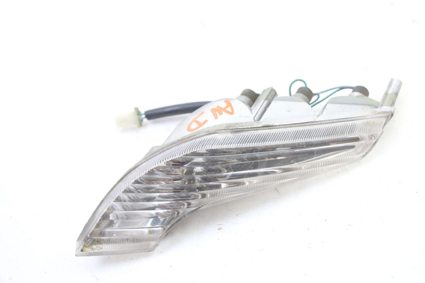 photo de FRONT RIGHT TURN SIGNAL PEUGEOT VIVACITY NEW 2T 50 (2008 - 2017)