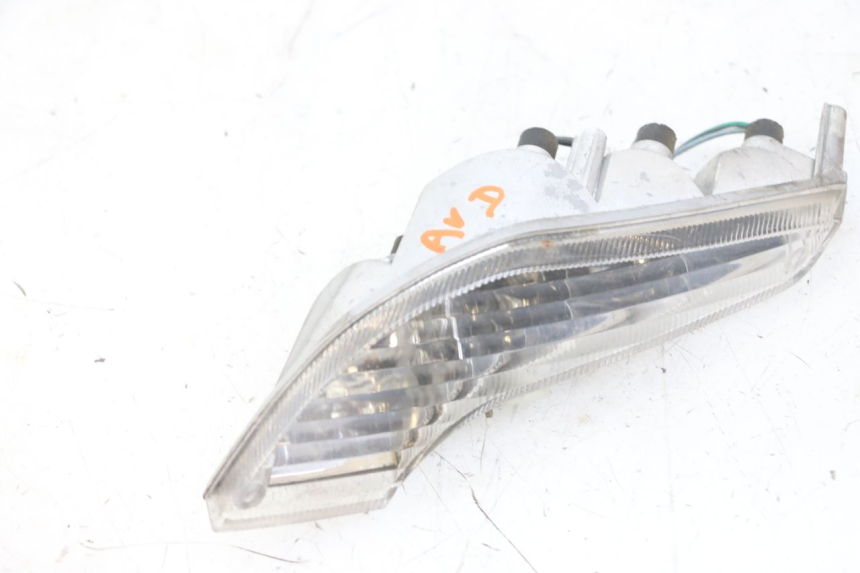 photo de FRONT RIGHT TURN SIGNAL PEUGEOT VIVACITY NEW 4T 50 (2008 - 2017)