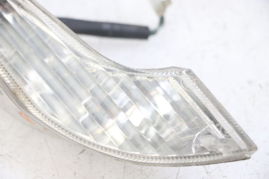 photo de FRONT RIGHT TURN SIGNAL PEUGEOT VIVACITY NEW 4T 50 (2008 - 2017)