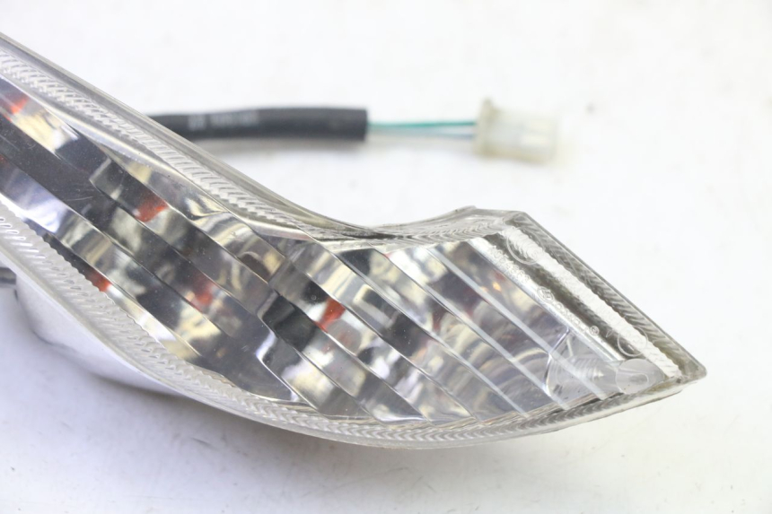 photo de FRONT RIGHT TURN SIGNAL PEUGEOT VIVACITY NEW 4T 50 (2008 - 2017)