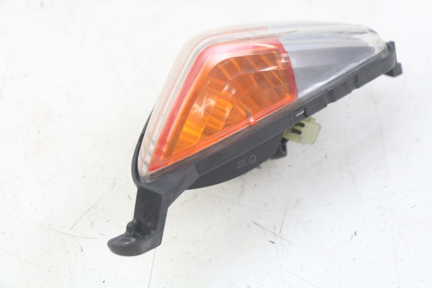 photo de RIGHT FRONT TURN SIGNAL YAMAHA FJR ABS 1300 (2006 - 2012)