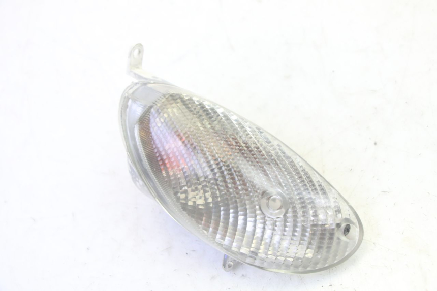 photo de FRONT RIGHT TURN SIGNAL YAMAHA YP MAJESTY 125 (2002 - 2006) - Main view