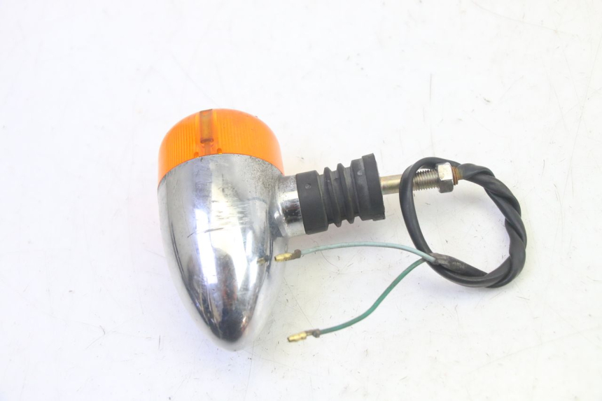 photo de FRONT RIGHT TURN SIGNAL KYMCO ZING 125 (1997 - 2003) - Zoom on usage condition