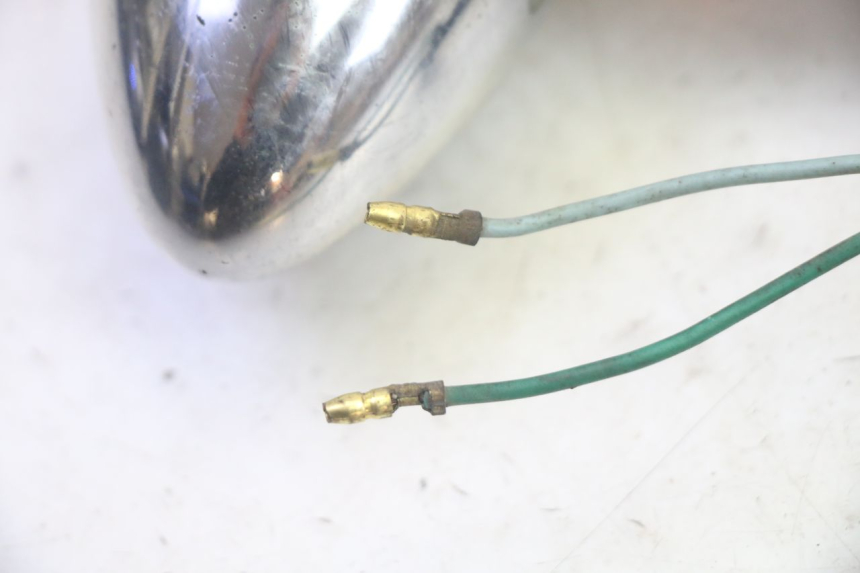 photo de FRONT RIGHT TURN SIGNAL KYMCO ZING 125 (1997 - 2003) - Technical close-up