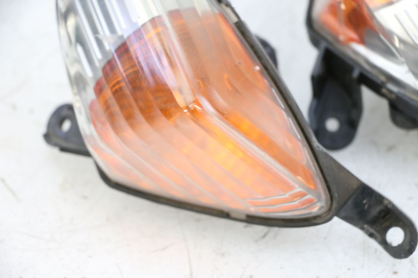 photo de FRONT TURN SIGNAL YAMAHA FJR ABS 1300 (2006 - 2012) - Checked used part