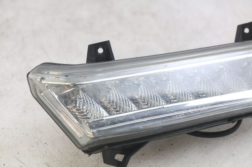 photo de LEFT FRONT TURN SIGNAL NECO ALEXONE 125 (2017 - 2024)