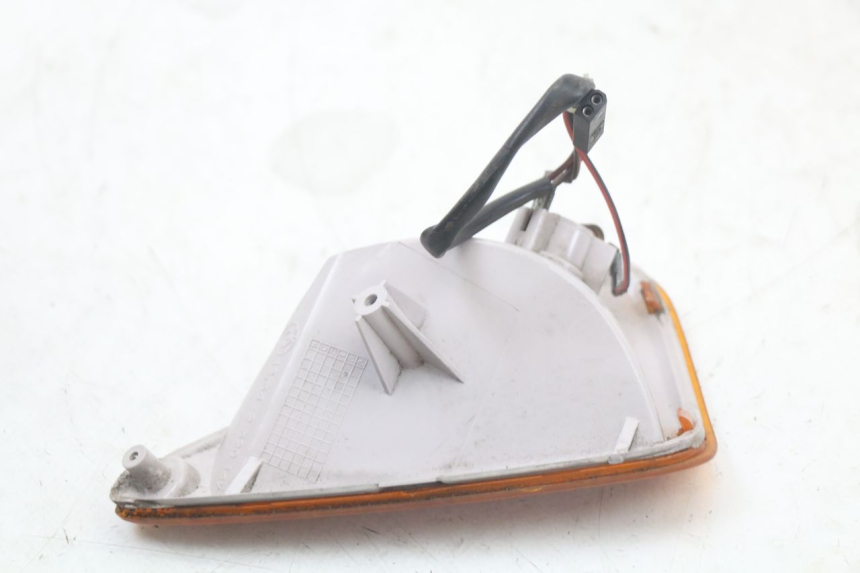 photo de LEFT FRONT TURN SIGNAL BMW C1 125 (2000 - 2003)