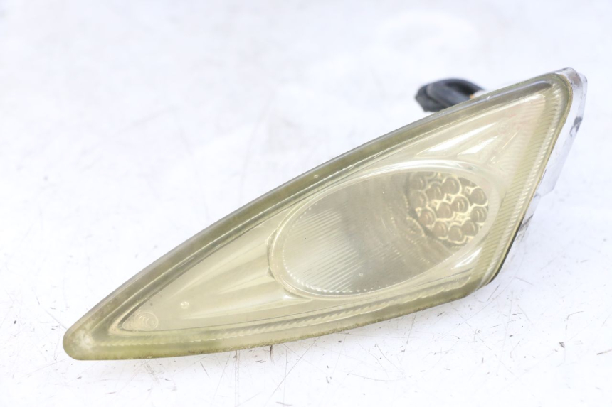 photo de FRONT LEFT TURN SIGNAL GOES WIKI 125 (2010 - 2015) - Main view