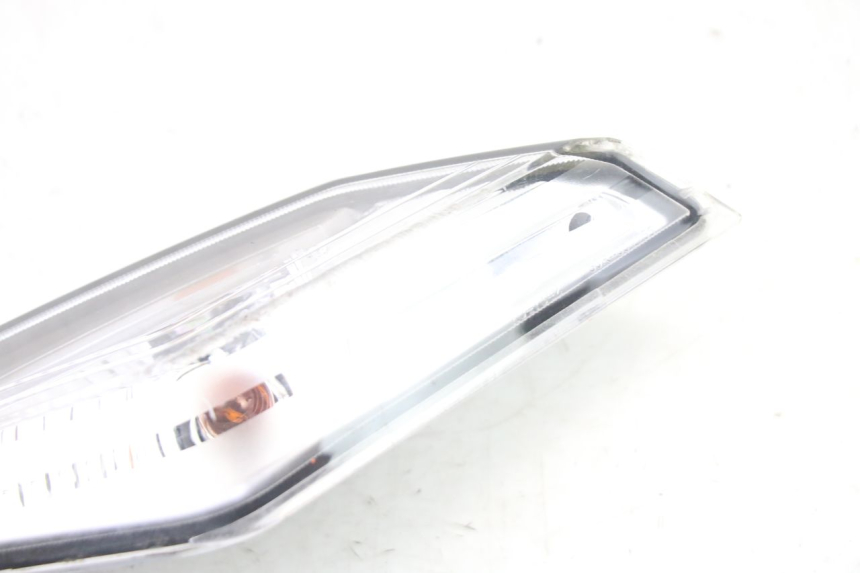photo de LEFT FRONT TURN SIGNAL SYM JET 14 4T 50 (2018 - 2022)