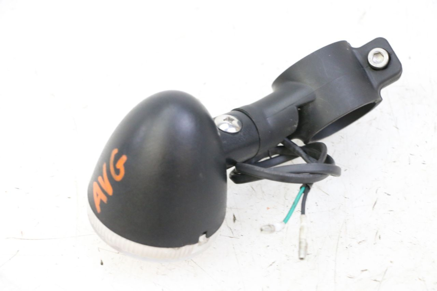 photo de FRONT LEFT TURN SIGNAL KEEWAY K-LIGHT KLIGHT 125 (2018 - 2025) - Technical close-up