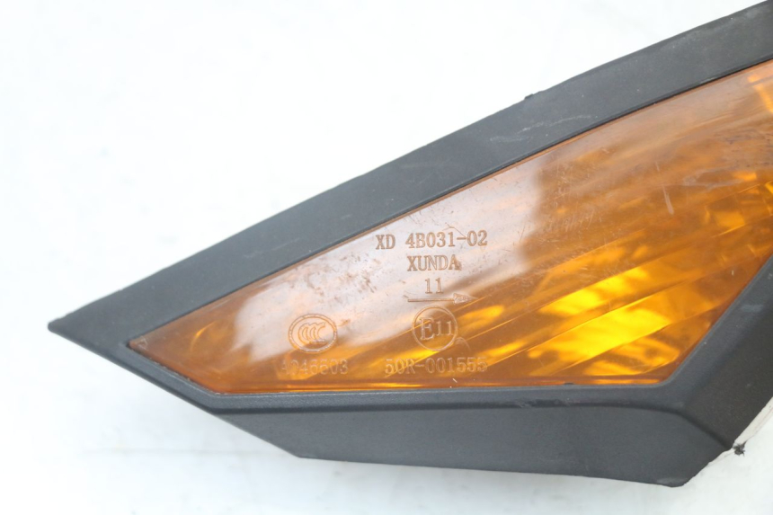 photo de LEFT FRONT TURN SIGNAL KEEWAY RY6 2T 50 (2011 - 2019)