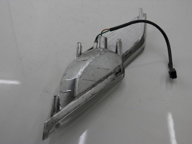 photo de LEFT FRONT TURN SIGNAL KYMCO DINK 4T 50 (2007 - 2018)